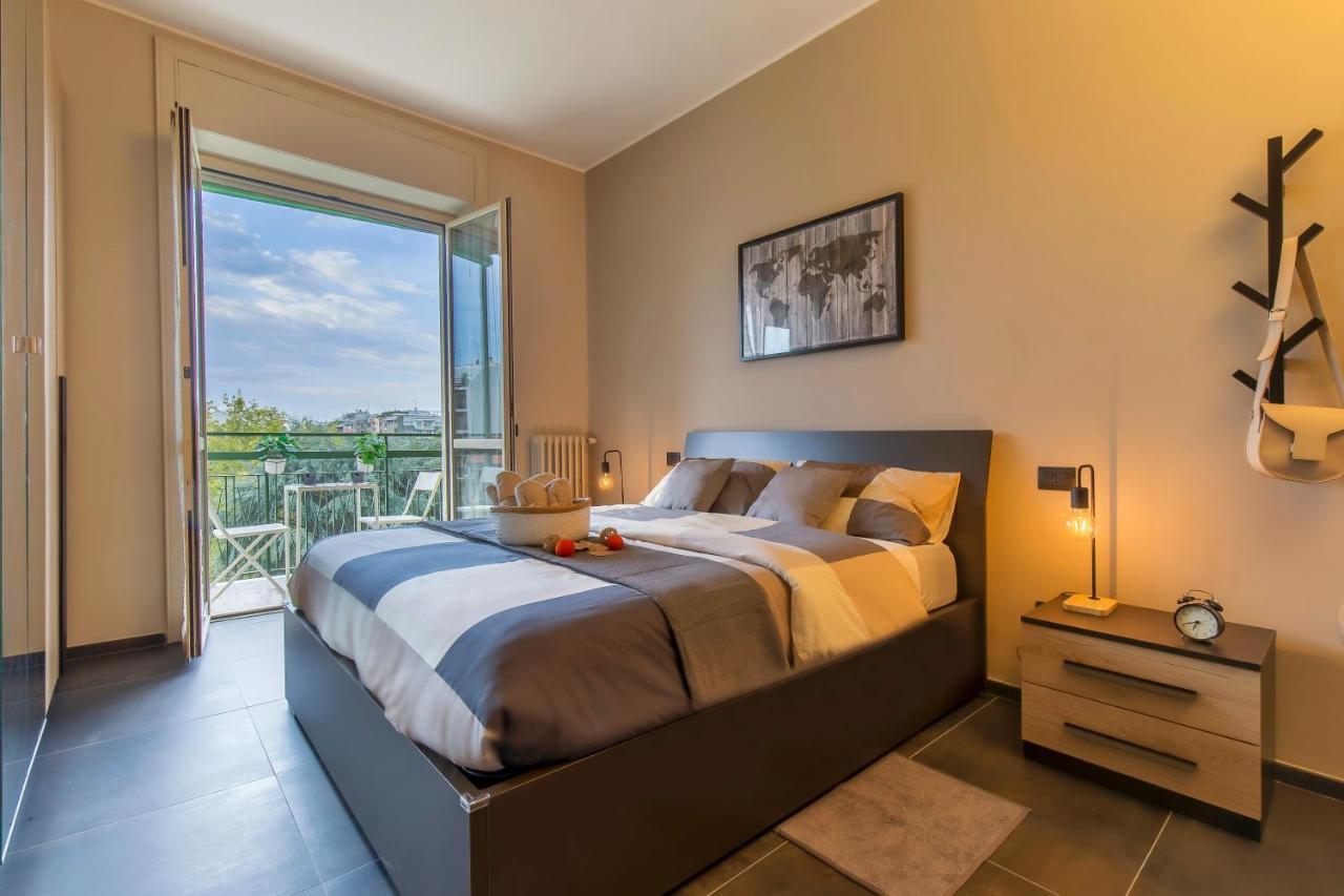 Modern & Bright 2 Bedroom Flat 50M From M4 Stop ميلان المظهر الخارجي الصورة
